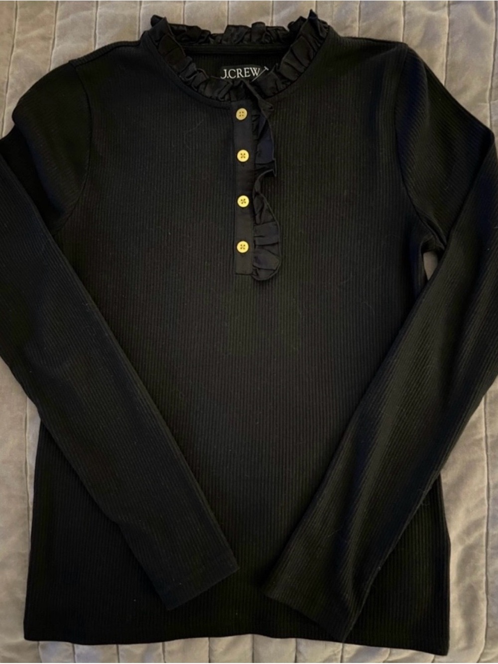 J.Crew Fall Black Ribbed Ruffle Henley Medium Classic Preppy Long Sleeve BP052